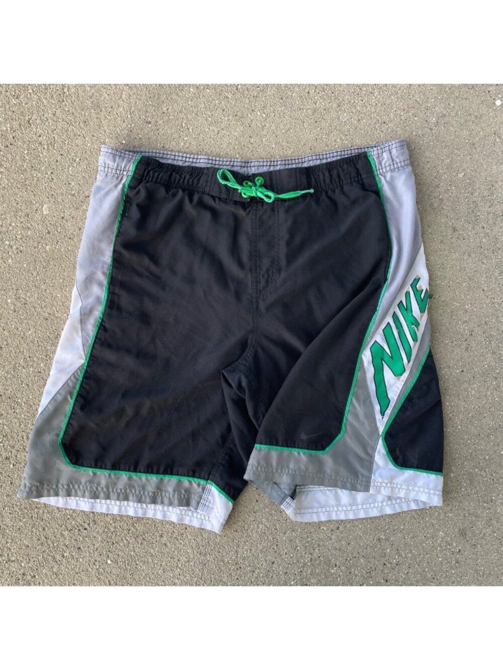 Vintage 90s Nike Swim Trunks Shorts Mens M Colorblock Logo Streetwear Skater